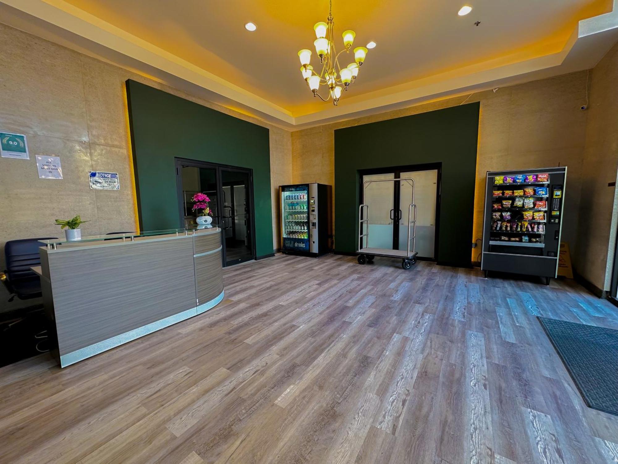 Mccormick Place 3Br Luxury Penthouse Duplex With Personal Rooftop And Optional Parking For 8 Guests In Chicago South Loop Чикаго Экстерьер фото