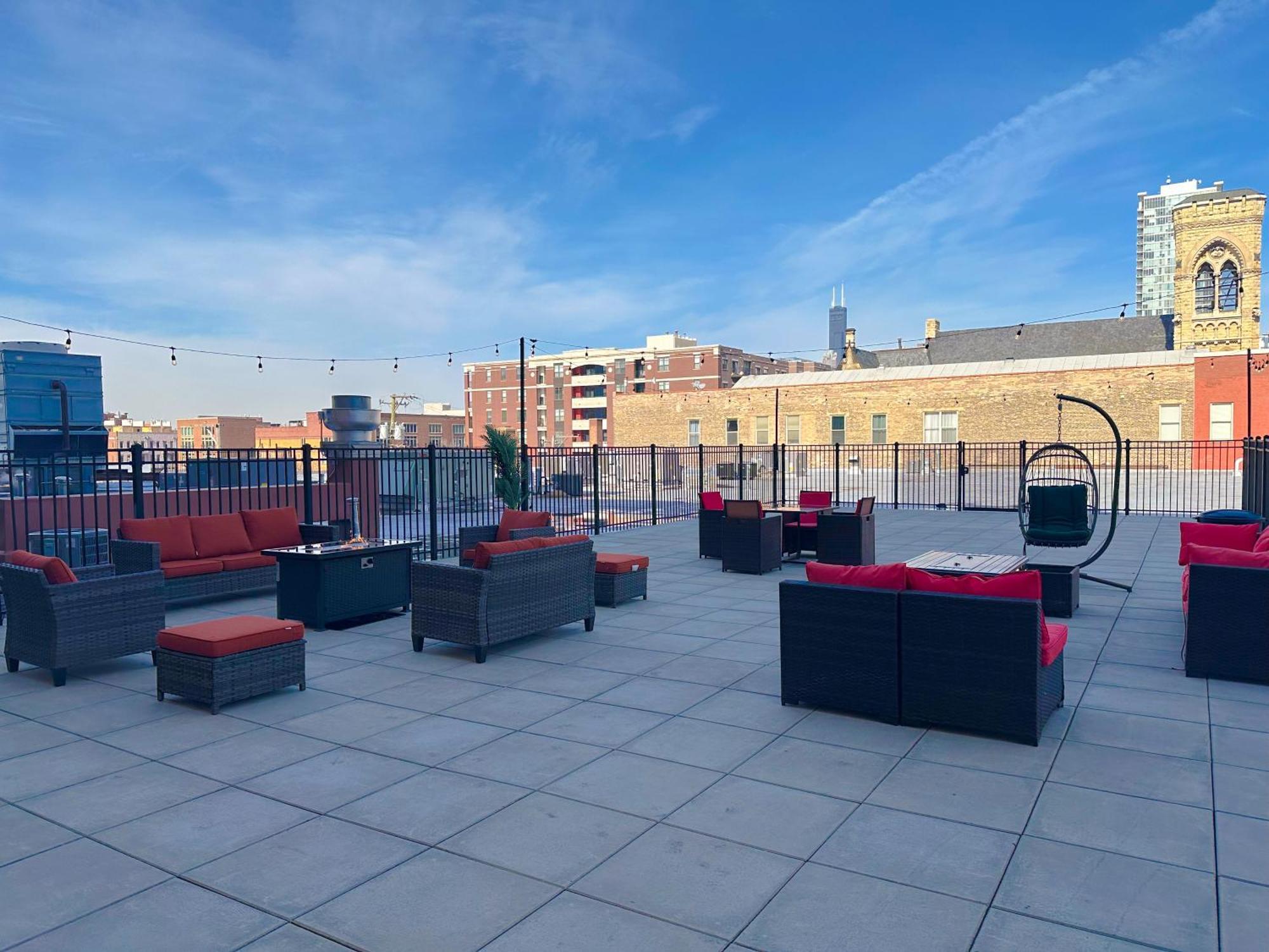 Mccormick Place 3Br Luxury Penthouse Duplex With Personal Rooftop And Optional Parking For 8 Guests In Chicago South Loop Чикаго Экстерьер фото