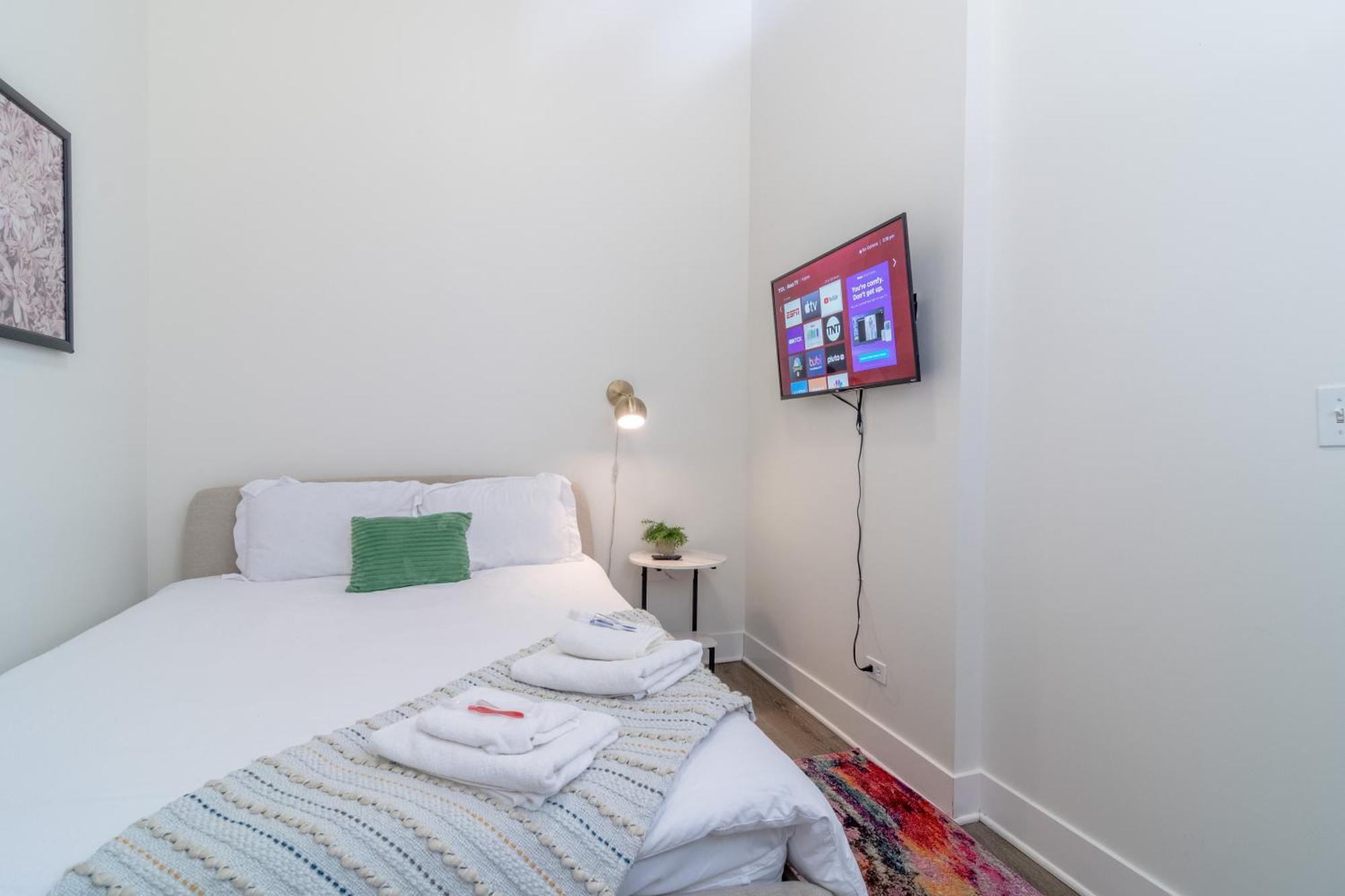 Mccormick Place 3Br Luxury Penthouse Duplex With Personal Rooftop And Optional Parking For 8 Guests In Chicago South Loop Чикаго Экстерьер фото